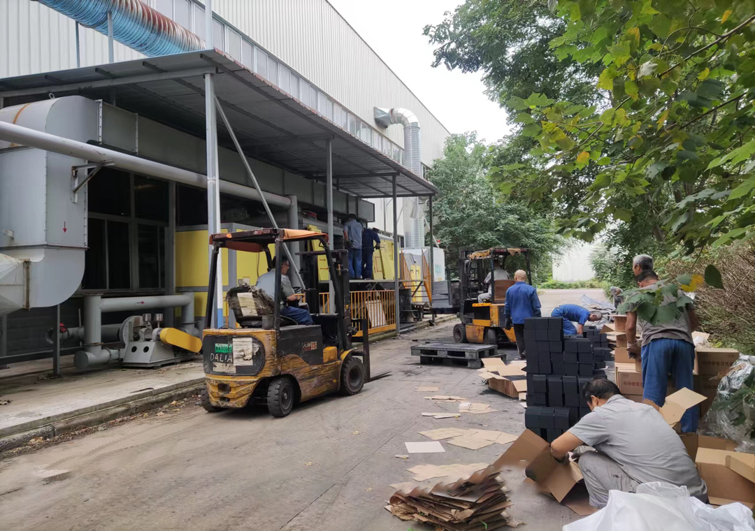 加班加點保目標，真抓實干做貢獻